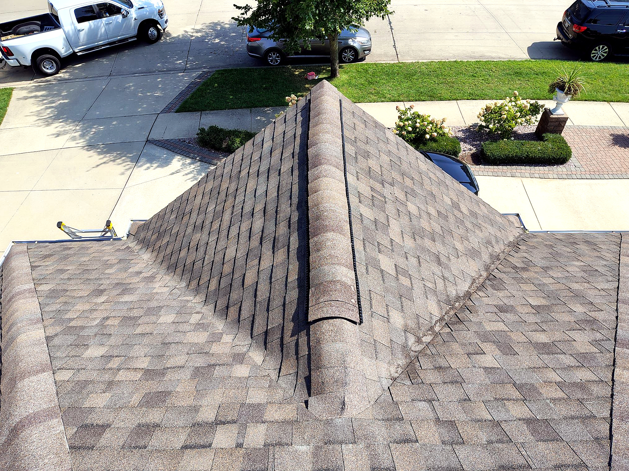Ridge cap detail, finished