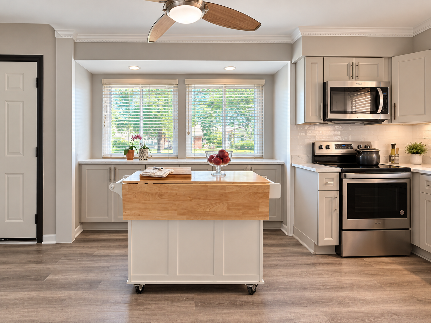 Finished kitchen with rolling island